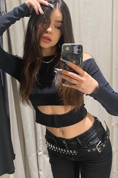 Mikka, Vip escort in Milan who offers massages